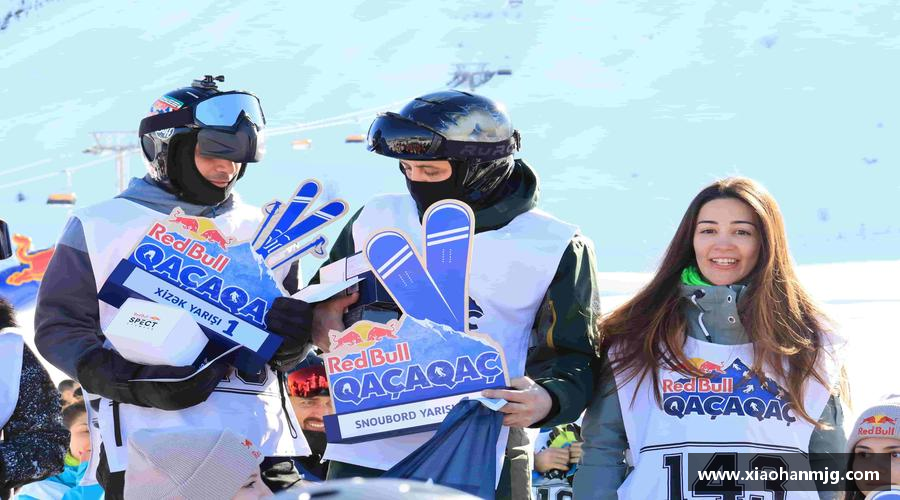 GA黄金甲体育官网汗水与梦想，共创辉煌！